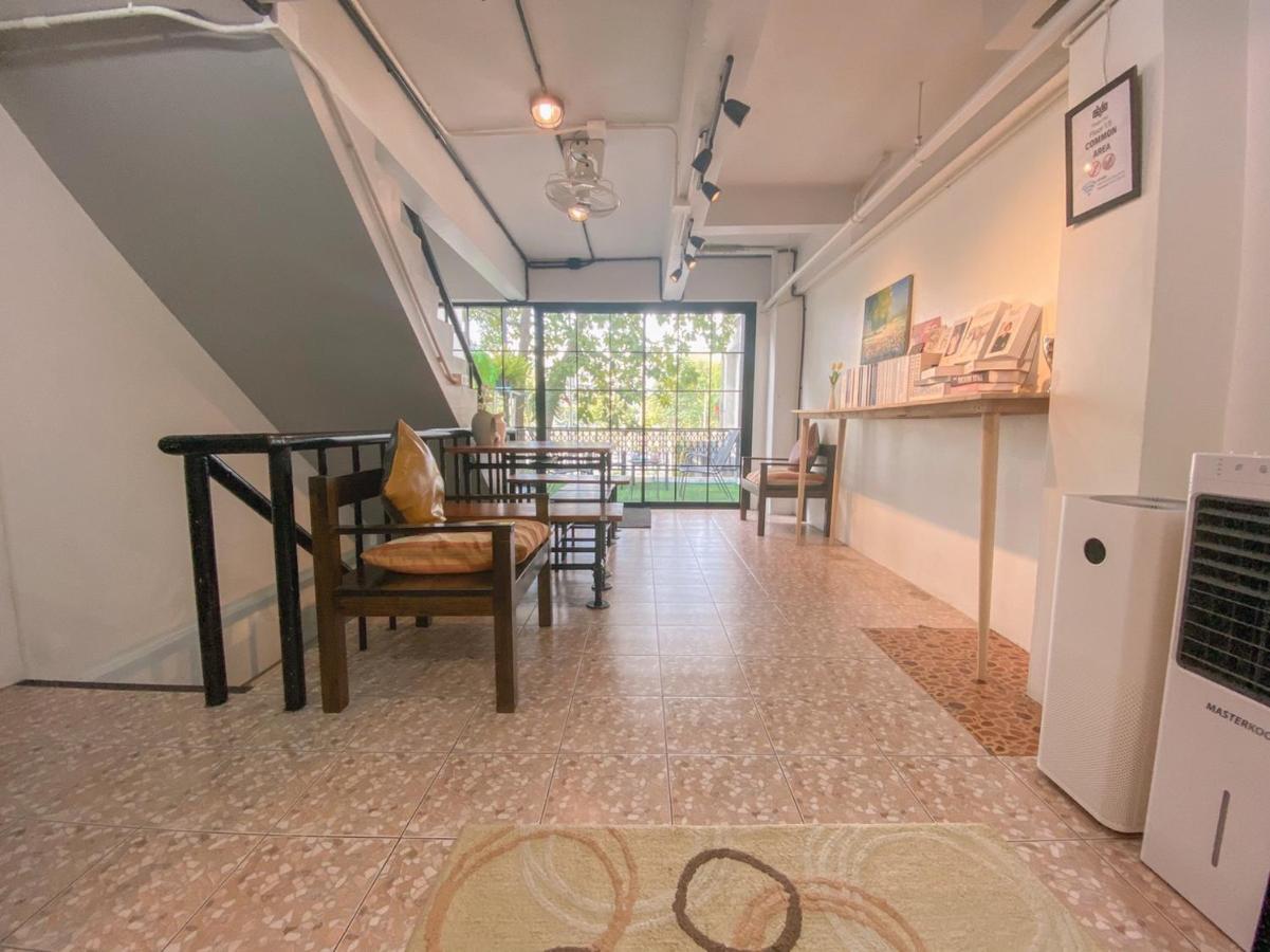 בנגקוק Sleep Owl Hostel מראה חיצוני תמונה