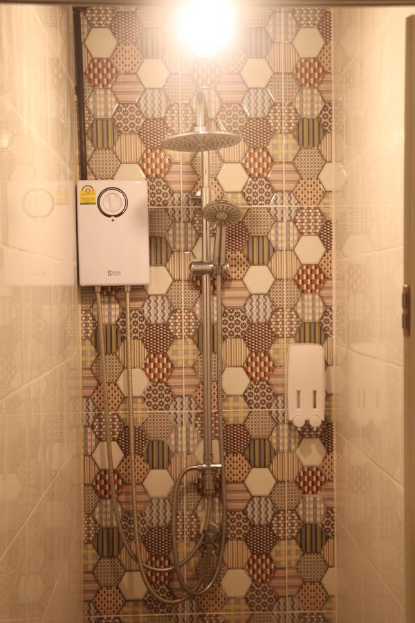 בנגקוק Sleep Owl Hostel מראה חיצוני תמונה