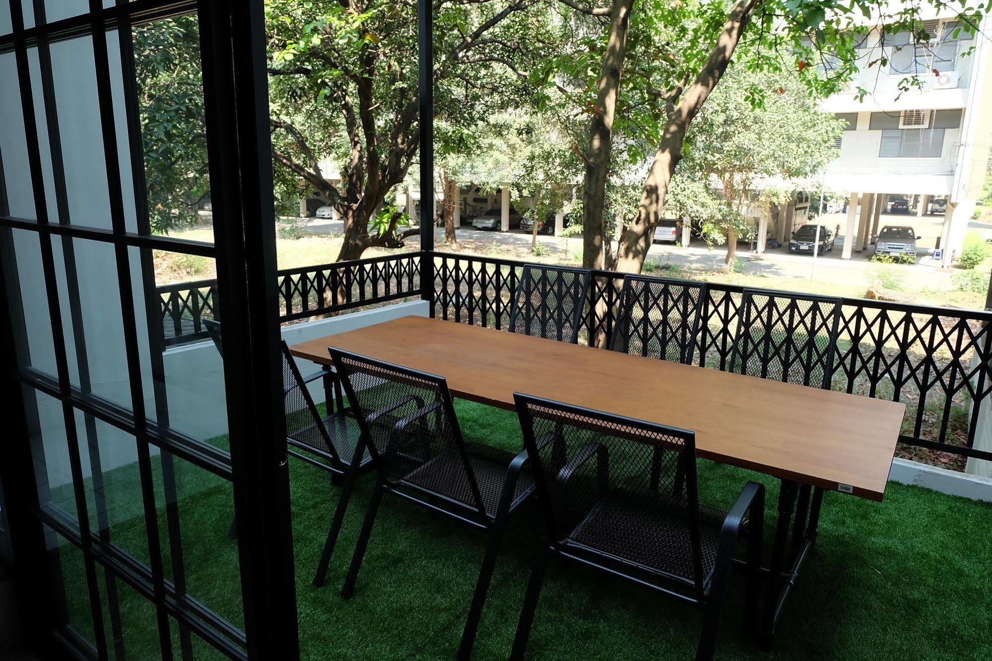 בנגקוק Sleep Owl Hostel מראה חיצוני תמונה